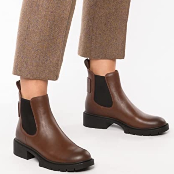 COACH Lyden Leather Chelsea Booties. - Picture 1 of 11